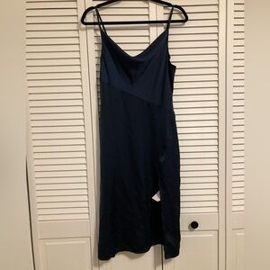 Chic Midnight Blue Midi Dress